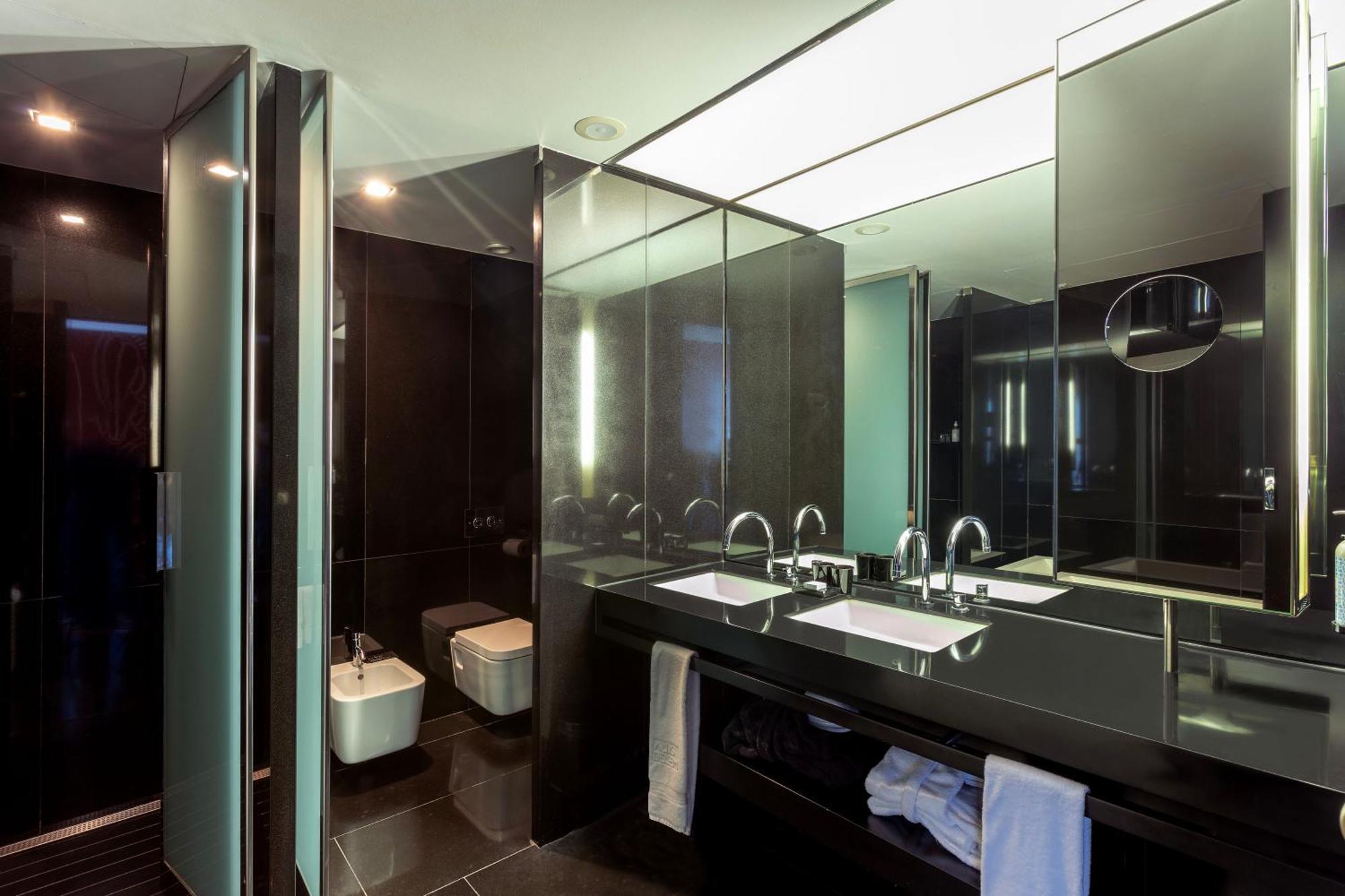 Deluxe Double or Twin Room with River View